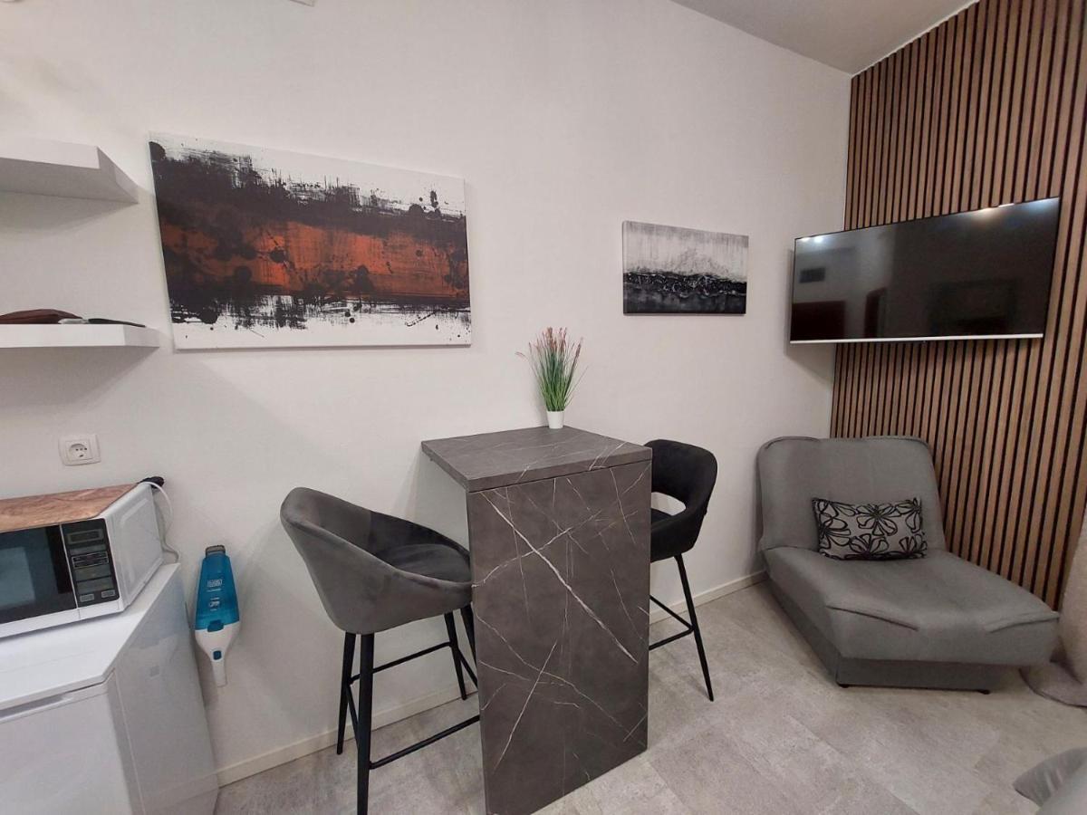 Stefan 2 Apartment Умаг Екстериор снимка